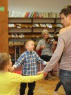 Kluby: „Złoteczne słońce” w Klubie Czytających Rodzin - Zdjęcie nr 18